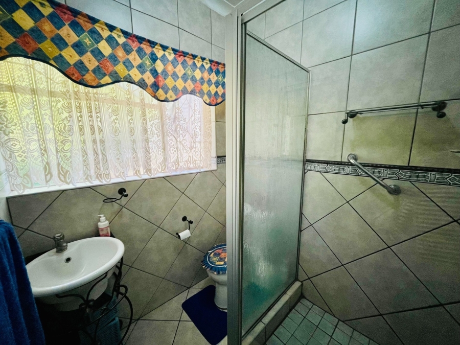 3 Bedroom Property for Sale in Wilkoppies North West
